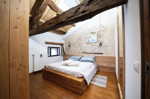 Casa Vecchia Mura - Apartment 2 - 5 minutes from Cison di Valmareno Hotels in Cison di Valmarino