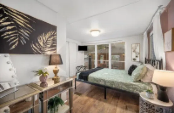 Hot Tub, Fire Pit, Cabana, Covered Patio & Pet-Friendly Riverside Retreat