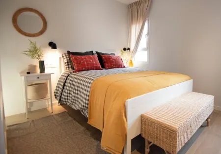 Spacious and comfortable apartment with terrace and views