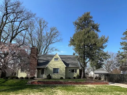 The Nature Loft: Brand-New 2-BR apartment in Troy with green space + patio