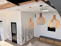 Converted barn with superb canal views Hotel di Chécy