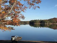 Haliburton Lake Cottage Rental - Waterfront Hotel a Dysart and Others