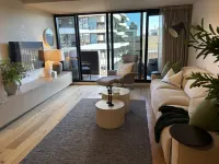 Modern Apartment close to Albert Park Lake & Melbourne CBD Hotels in South Melbourne