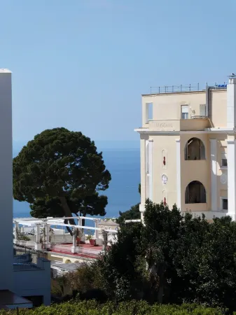 Capresella luxury apartment