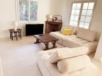 Beautiful House with Private Swimming Pool in South of France/ Provence-Gard Hotels in Beaucaire