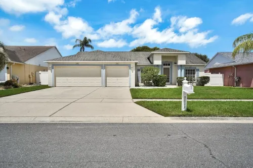 Tampa Paradise For All Occasions Hotels in Riverview