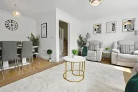 Modern 5BR Home Near Harry Potter Studios – Ideal for Groups & Contractors Hotels in Bushey