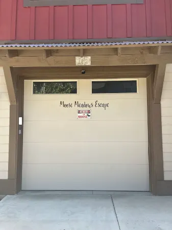 Moose Meadows Escape in McCall - Dog Friendly & 1 Bed/1 Bath on Each of 3 Floors