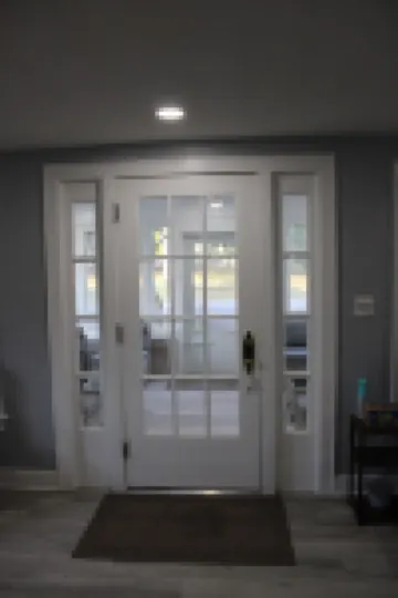 Spacious, Fully Remodel 4-bedroom house 2.5 bathroom in charming Carthage