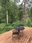 Private house on wooded acreage