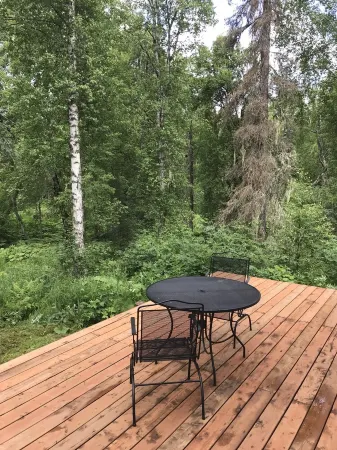 Private house on wooded acreage Отели в г. Талкитна