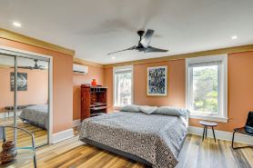 Walkable Neighborhood: Updated Morton Home!