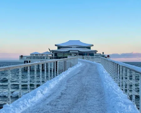 Grand Hotel Seeschlösschen Sea Retreat & Spa Отели в г. Тиммендорфер-Штранд