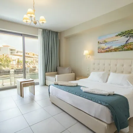 Robolla Beach Aparthotel
