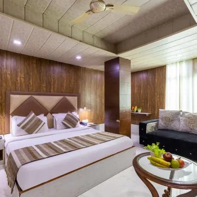 Glory Villa Hotels near Janakpuri