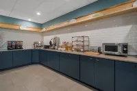 Country Inn & Suites by Radisson, Goldsboro, NC - Frühstück