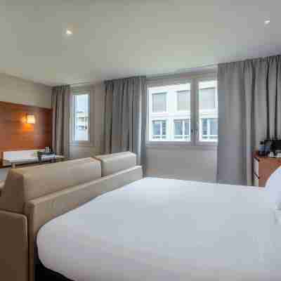 Hotel Lyon-ouest Rooms