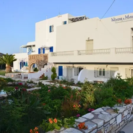 Almiriki Naxos Beachside Living