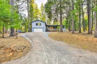 Near Fishing & Hiking: Pioneer Cabin w/ Decks - 3-Star
