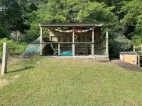 Colington Vista-Sound Views & Dock Access in KDH Отели рядом с достопримечательностью «Waterfront Boardwalk»