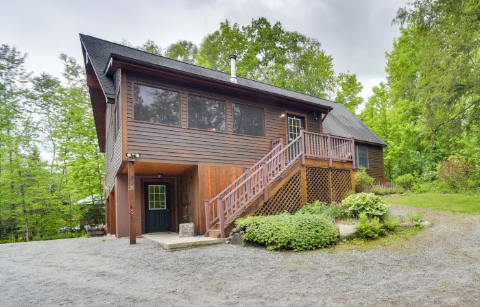 Rustic North Creek Getaway ~ 4 Mi to Gore Mtn!