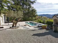 Tranquil Vineyard Villa, Berlou - 빌라