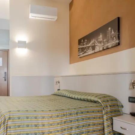 Hotel 3 Comfort and Serenity Heart of Ventimiglia Отели рядом с достопримечательностью «Станция Ventimiglia»