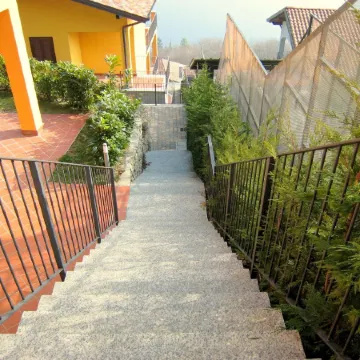 Oggebbio Getaway with Views