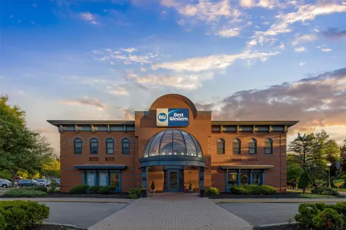 Best Western (name to be determined) Các khách sạn ở Canton