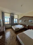 ParkİmbrosHotel - 2-Star