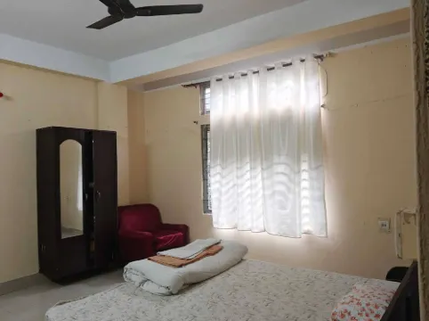 Shimray Minimalist Hostel