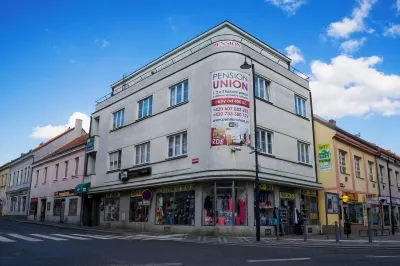 Penzion Homér Slaný Hotel di 