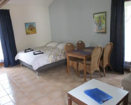 Cottage in Vézac with Pool & River Nearby Hotels in Vezac