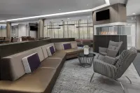 SpringHill Suites East Rutherford Meadowlands/Carlstadt - С бассейном