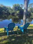 SeaShell Suite on Waterfront Property with Free Kayaks, Bikes and Fishing Poles Hotels in North Port
