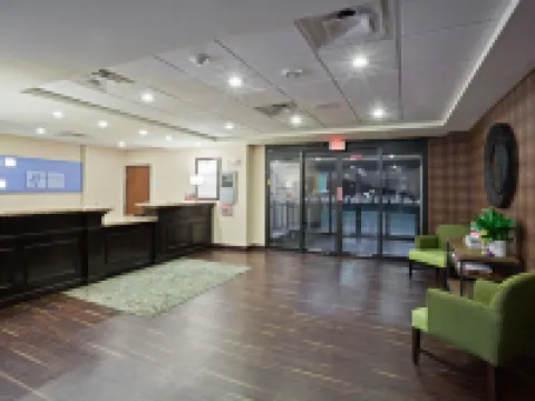 Holiday Inn Express & Suites DEMING MIMBRES VALLEY by IHG デミングのホテル