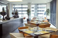 Centro Waha Riyadh Hotel - 4つ星