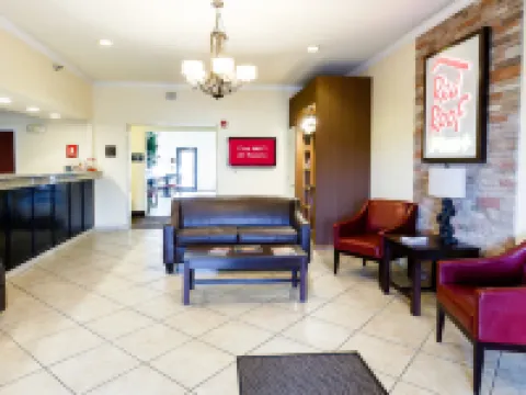 Red Roof Plus+ Danville, KY Hotels in Boyle County