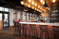 Holiday Inn Gdansk - City Centre by IHG - bar