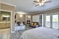 Peaceful Midway Studio w/ Mountain + Golf Views! - parking
