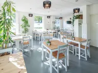 城市與海灘飯店伊麗莎白 - 早餐