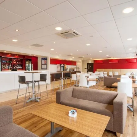 Travelodge Woking Central