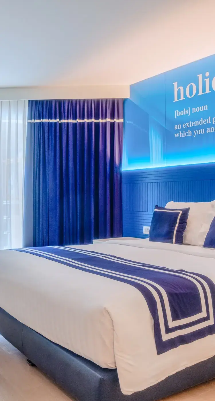 ห้องดีลักซ์ เตียงใหญ่ 1 เตียง