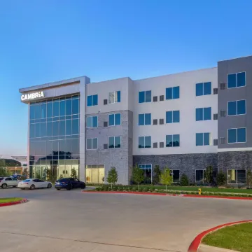 Cambria Hotel Waco University Riverfront