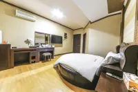 Taean Sharp - 2-Star