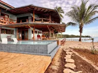 Bocas Beachfront Lodge - piscine