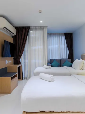 รูปภาพของโอเชียนบรีซ 1 ห้องนอน ห่างจากทะเลไม่กี่ก้าว ซี244