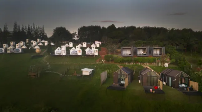 Sunset Resort Khaokho Отели рядом с достопримечательностью «Wat Son Suai»