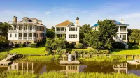 Delightful, Low Country Home With Dock On Debordieu Channel 4 Bedroom Home by Peace Vacations - Bintang 4