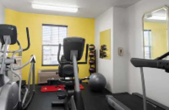 Days Inn by Wyndham Jamestown